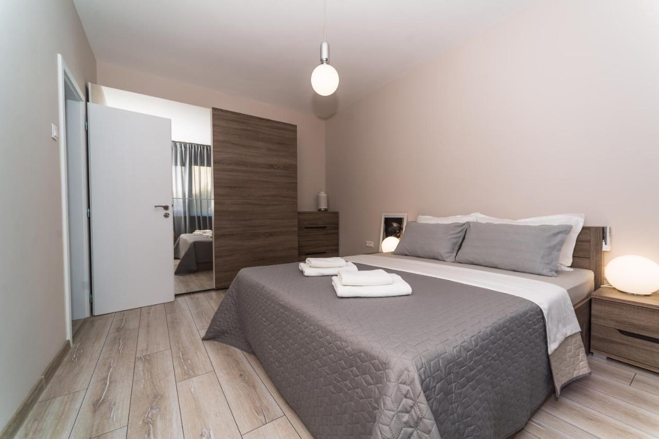Fashionable 1Bd Flat In The Centre Of Plovdiv Appartamento Esterno foto