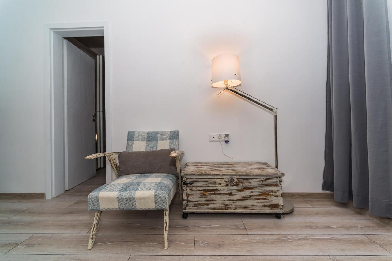 Fashionable 1Bd Flat In The Centre Of Plovdiv Appartamento Esterno foto